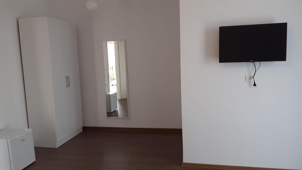 Enia's & Apartament *
