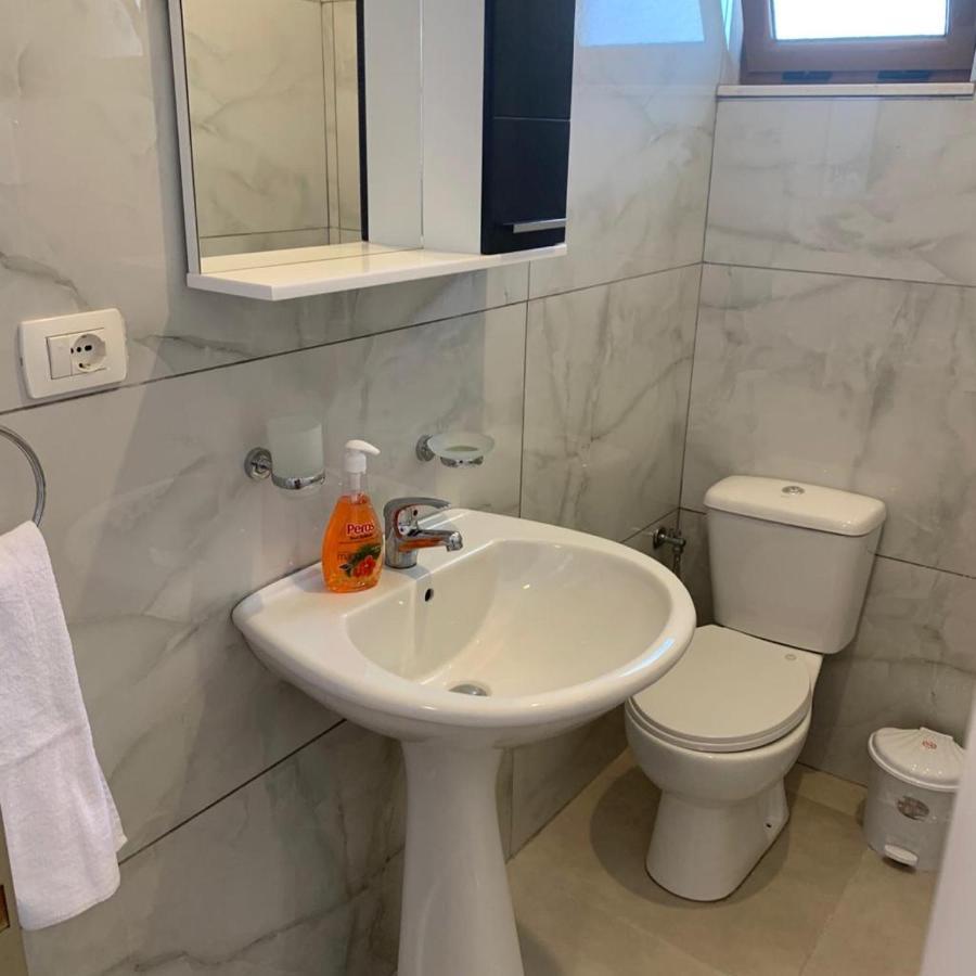Enia's & Apartament